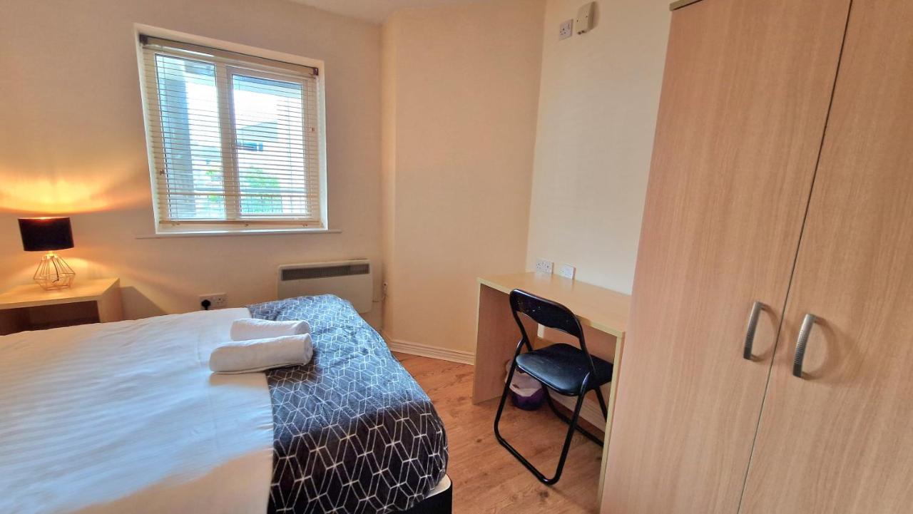 Glen Abhainn Standard Budget Accommodation Athlone Bagian luar foto