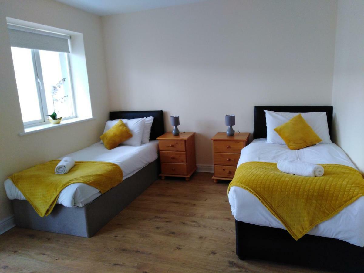 Glen Abhainn Standard Budget Accommodation Athlone Bagian luar foto